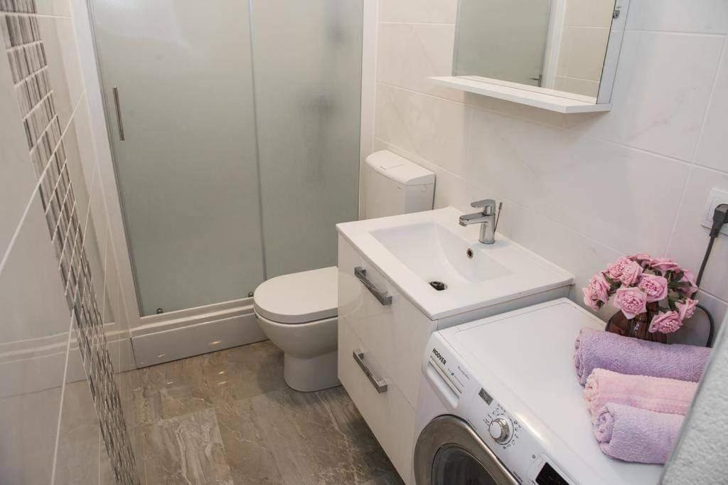 Apartman Cezar2 Rogoznica  Buitenkant foto