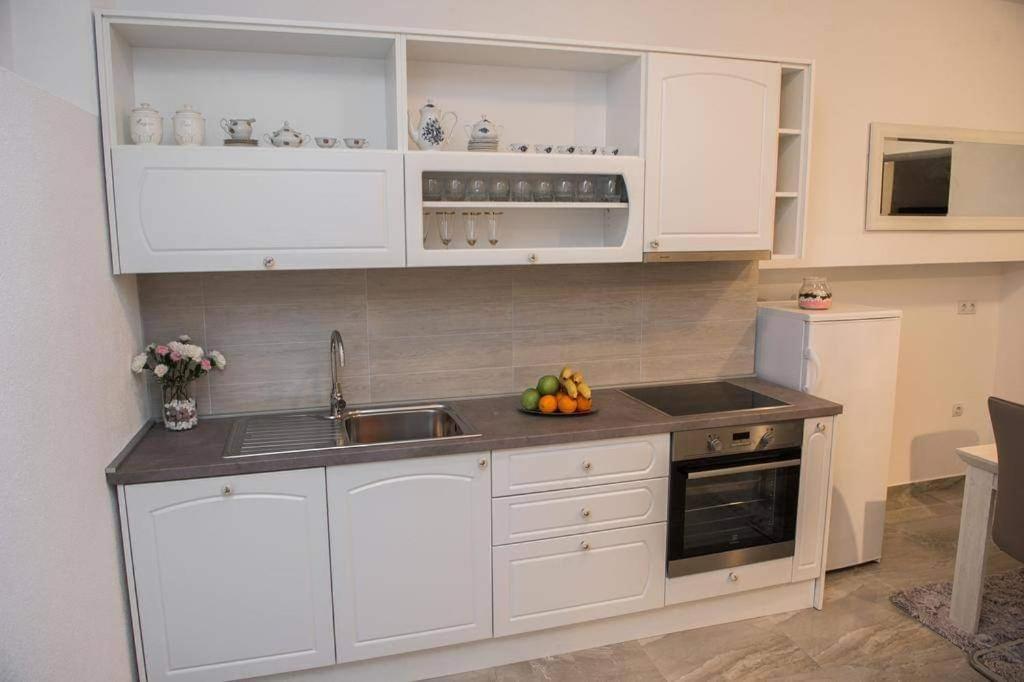 Apartman Cezar2 Rogoznica  Buitenkant foto