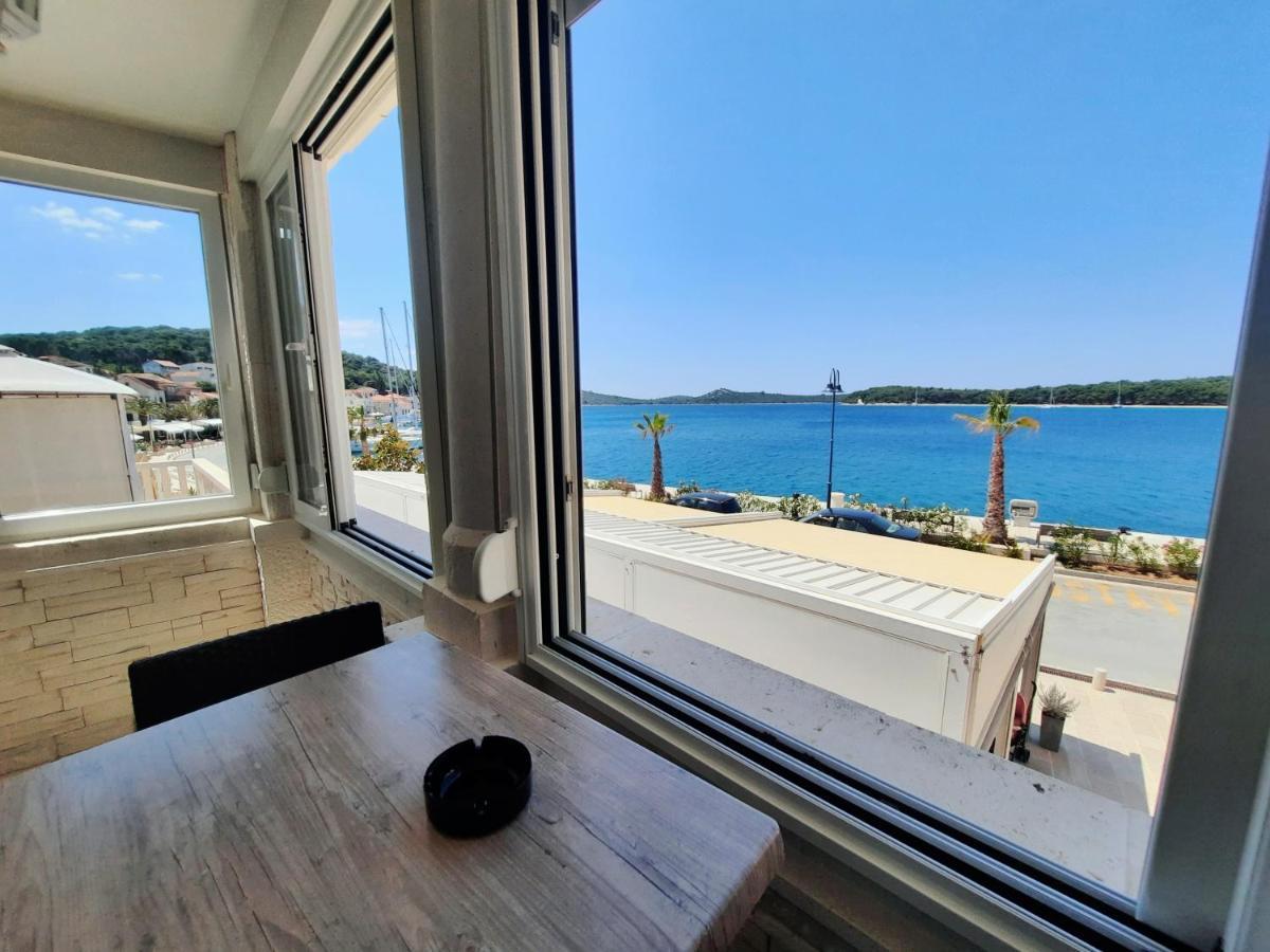 Apartman Cezar2 Rogoznica  Buitenkant foto